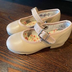 Capezio Tan Tap Shoes - Size 8 Toddler
